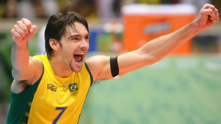 Minas Tênis Clube anuncia jogo com lendas do vôlei masculino; evento terá Giba e outros campeões olímpicos Minas Tênis Clube anuncia jogo com lendas do vôlei masculino; evento terá Giba e outros campeões olímpicos