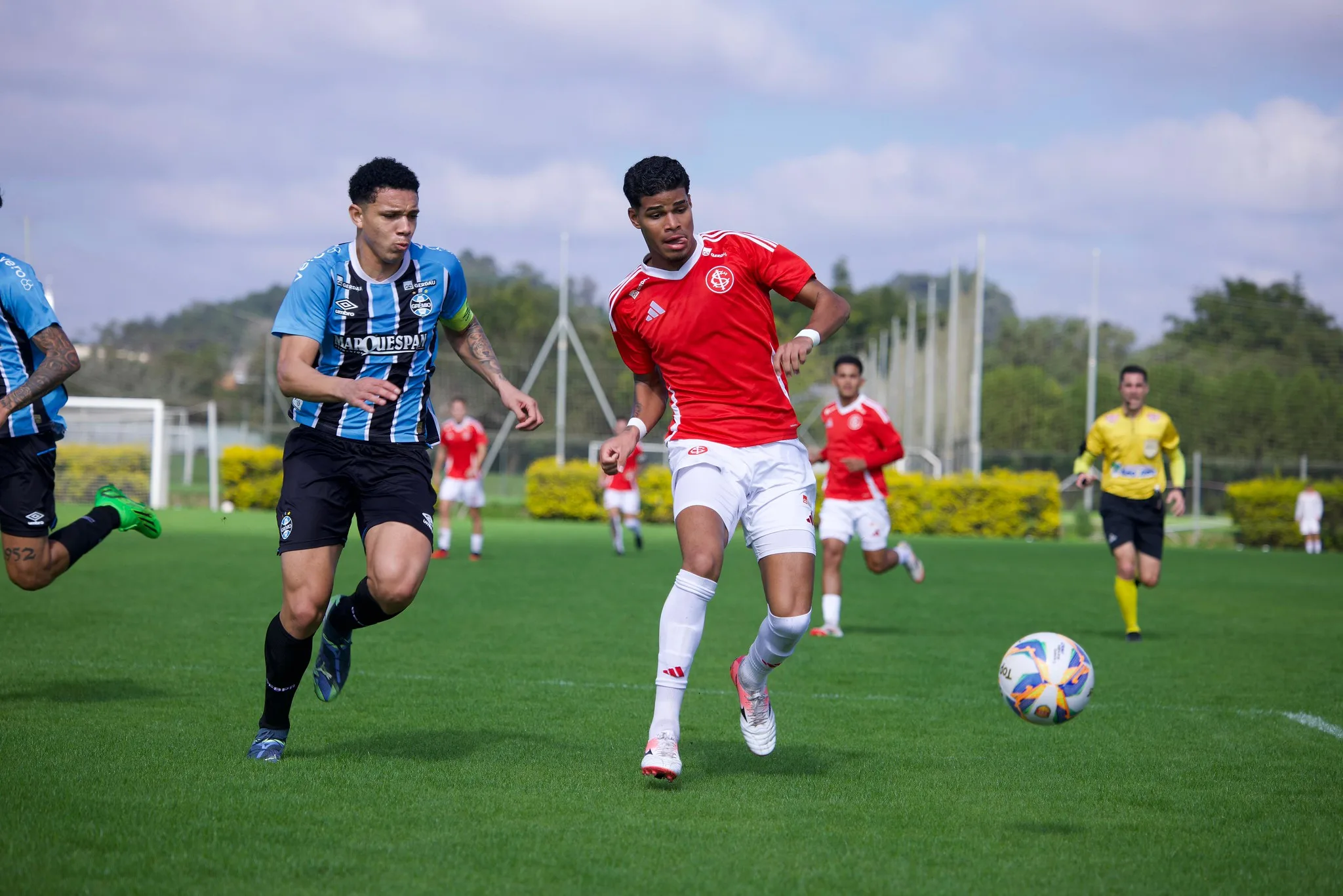 Grêmio e Internacional podem ser rebaixados hoje no Brasileirão Sub-20: confira os cenários