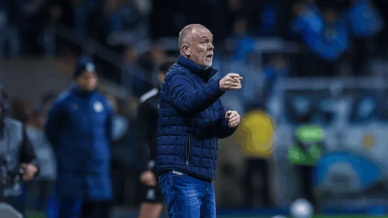 Grêmio perde R$ 3,3 milhões com queda na Sul-Americana e pode terminar ano sem grandes premiações