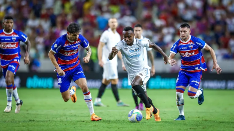 Grêmio x Fortaleza: por que o jogo da 14ª rodada do Brasileirão acontece hoje?