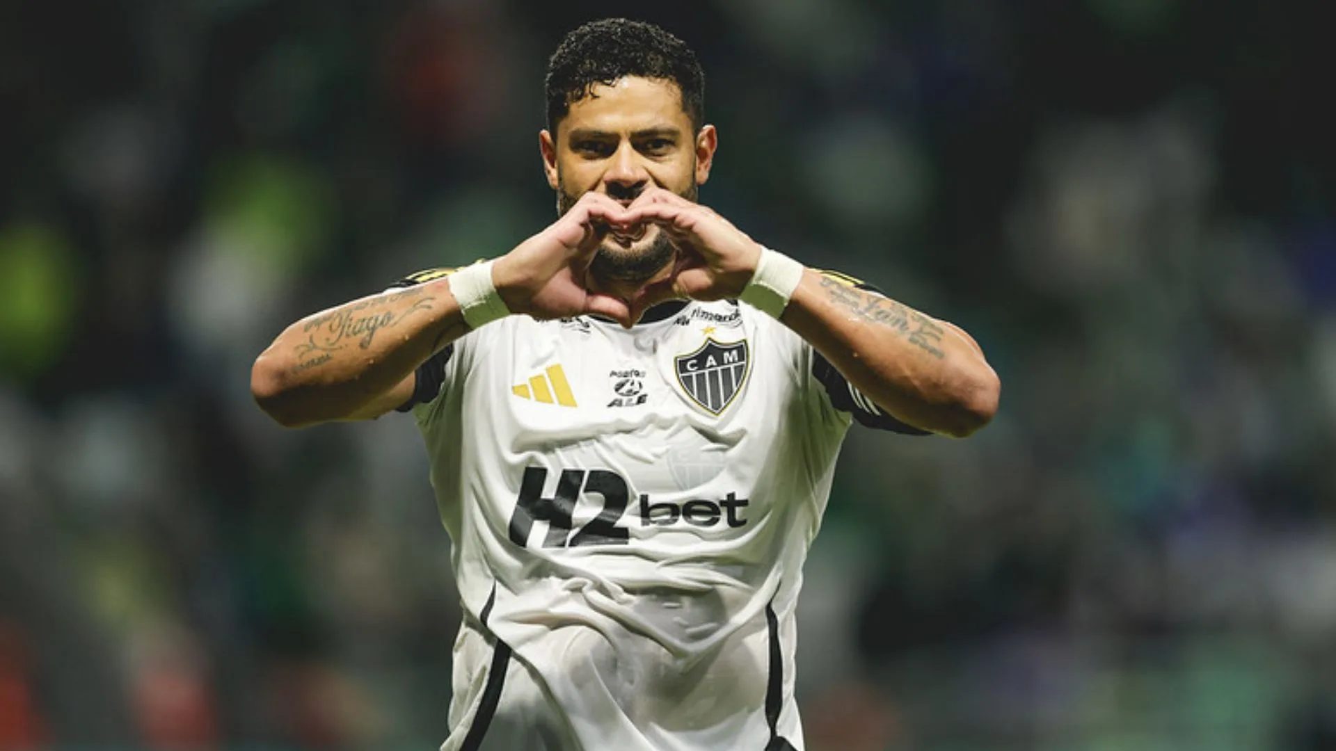 Flamengo x Atlético-MG: Samuel Lino, Jorginho e Saúl “igualam” salário de R$ 2 milhões de Hulk