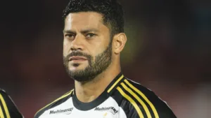 Hulk comenta derrota do Atlético-MG para o Flamengo e indica preparação para ‘revanche’ da Copa do Brasil: “São jogos diferentes”