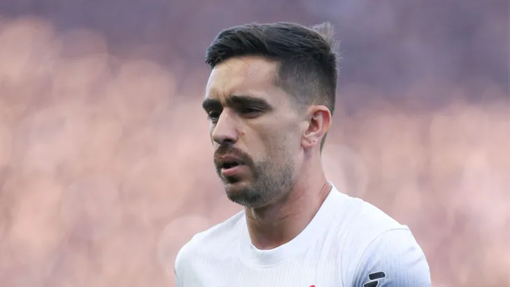 Igor Coronado jogará pelo Al Sharjah e Corinthians se livra de pagar salário de R$ 1,8 milhão Igor Coronado jogará pelo Al Sharjah e Corinthians se livra de pagar salário de R$ 1,8 milhão