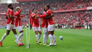 Pedro Ernesto enxerga pouca evolução no Internacional após vitória sobre o Ceará: “Preocupou seus torcedores”