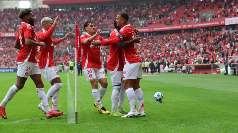 Pedro Ernesto enxerga pouca evolução no Internacional após vitória sobre o Ceará: “Preocupou seus torcedores”