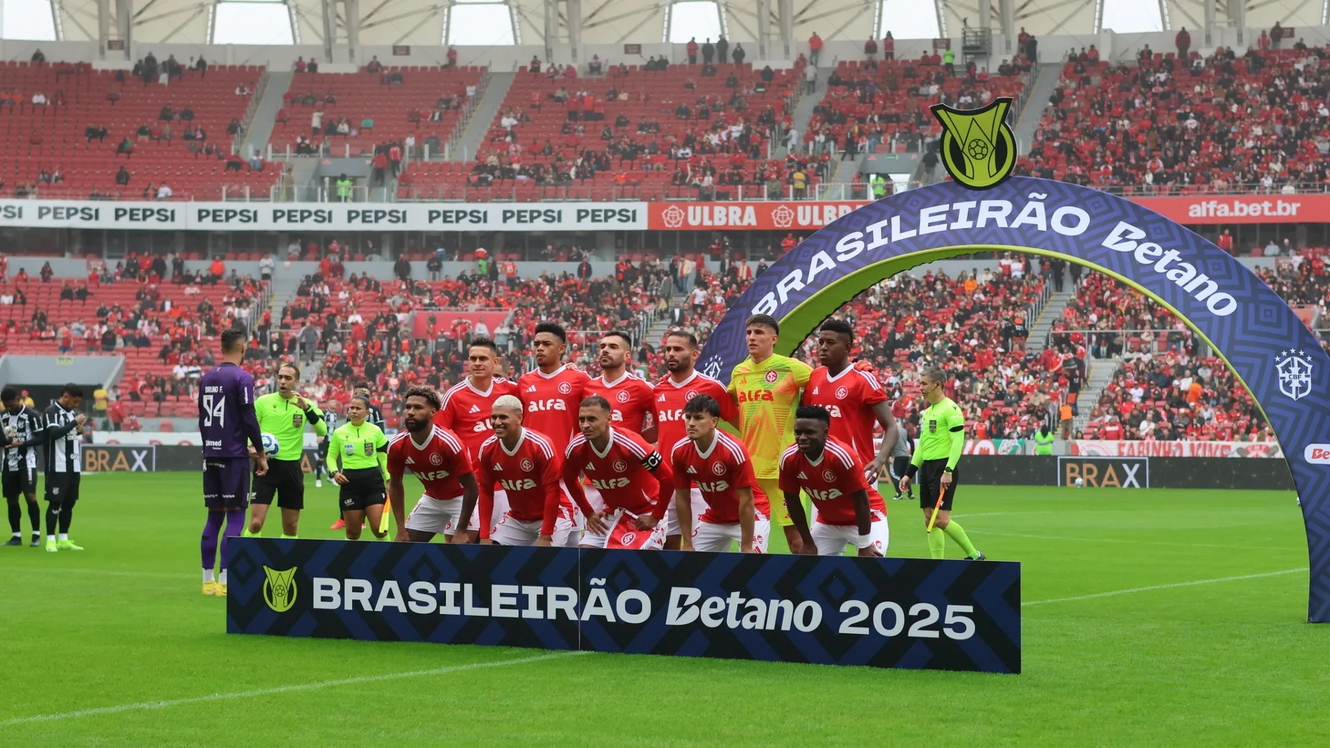 Internacional derrota Ceará pelo Brasileirão, mas não convence torcedores: “Não gostei nada do segundo tempo”