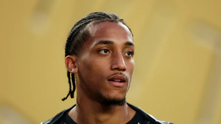 João Pedro, do Chelsea, comenta reencontro contra Fluminense e vitória sobre Palmeiras: “O mérito é de todos”