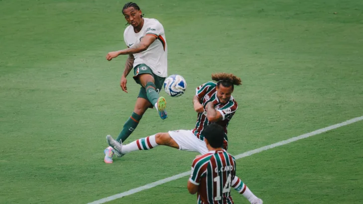 Fluminense sofre com lei do ex de João Pedro e é eliminado pelo Chelsea no Mundial de Clubes Fluminense sofre com lei do ex de João Pedro e é eliminado pelo Chelsea no Mundial de Clubes