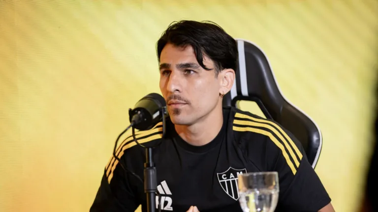 Junior Alonso é suspenso em classificação do Paraguai e pode reforçar o Atlético-MG na Copa do Brasil