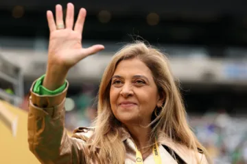 Leila Pereira rebate Corinthians após eliminação do Palmeiras no Mundial de Clubes: “Não vivemos de glórias passadas”