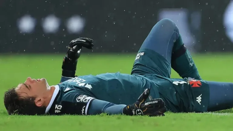 Rai Monteiro critica possível cera e expulsão de Léo Jardim do Vasco: “Tem que combater esse negócio nojento”