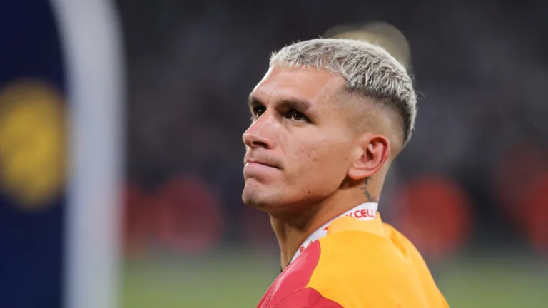 Torcida do Grêmio aprova contratação de Lucas Torreira, monitorado pelo Tricolor: “Esse arruma o time”