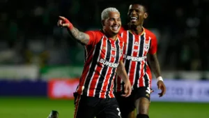 Luciano e Ferreirinha dividem mérito pela vitória do São Paulo sobre o Juventude: “Ainda bem que saiu o gol”