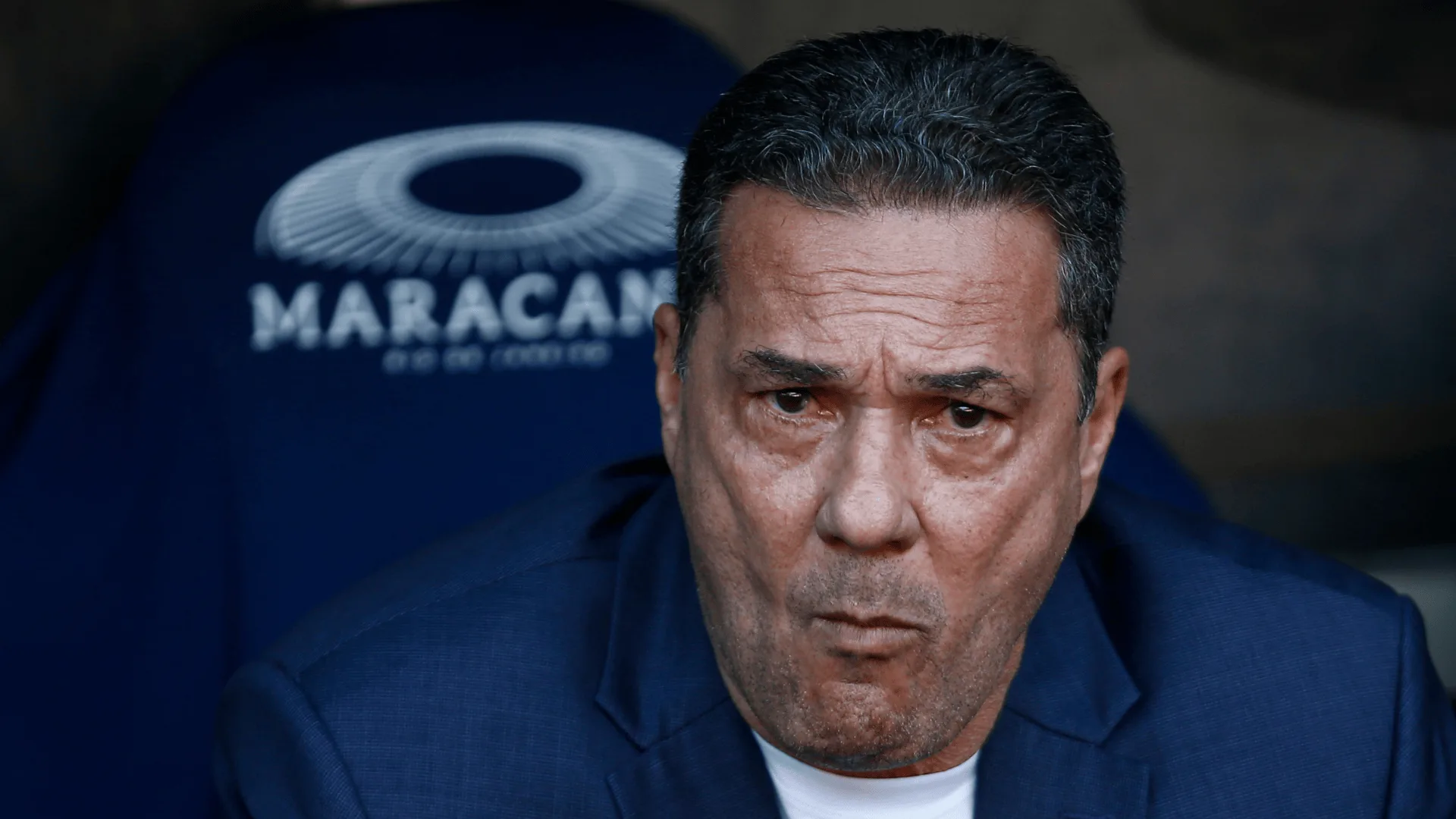 Luxemburgo vê Dorival Júnior insatisfeito com Depay no Corinthians: “Tem alguma coisa acontecendo”