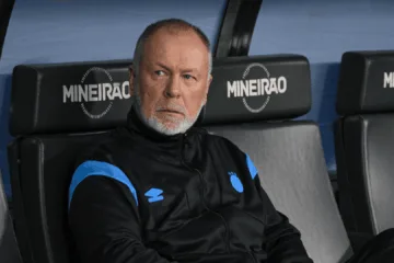 Mano Menezes, técnico do Grêmio