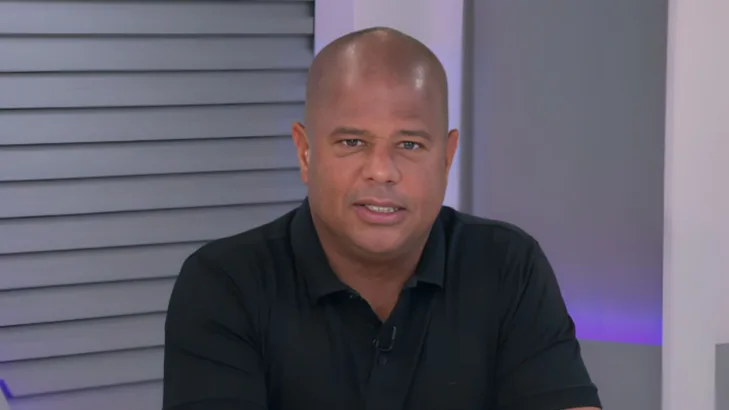 Marcelinho Carioca se revolta com repórter que questionou Estêvão após queda do Palmeiras: “Eu devolveria mais forte” Marcelinho Carioca se revolta com repórter que questionou Estêvão após queda do Palmeiras: “Eu devolveria mais forte”