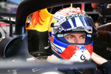 Max Verstappen evita comentar possível ida para a Mercedes F1: “Eu determino meu próprio futuro”