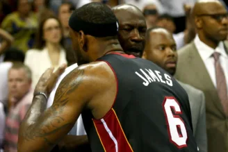 LeBron James e Michael Jordan