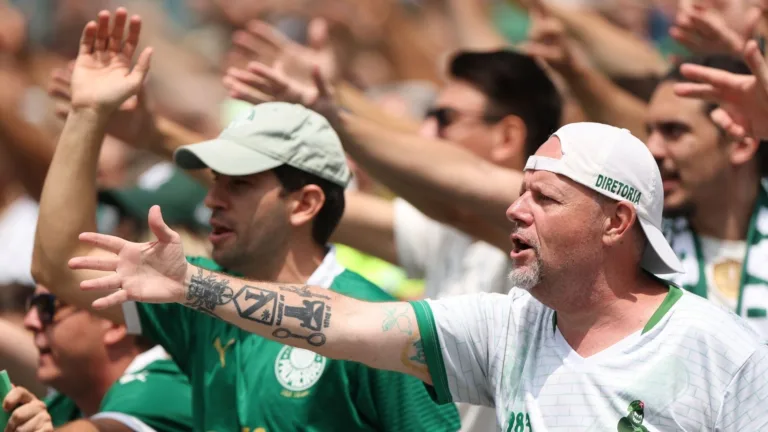 Milton Neves alfineta torcida do Palmeiras e faz comparação com Corinthians: “Pressão começa no minuto 1”