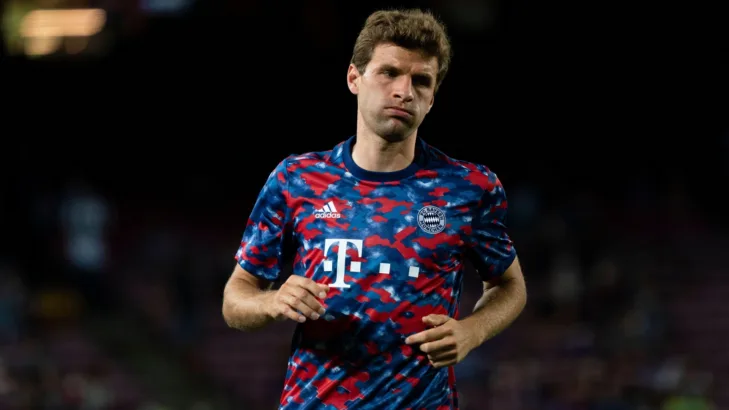 11 jogadores sem contrato que caberiam no Brasileirão; Muller e Verratti estão na lista