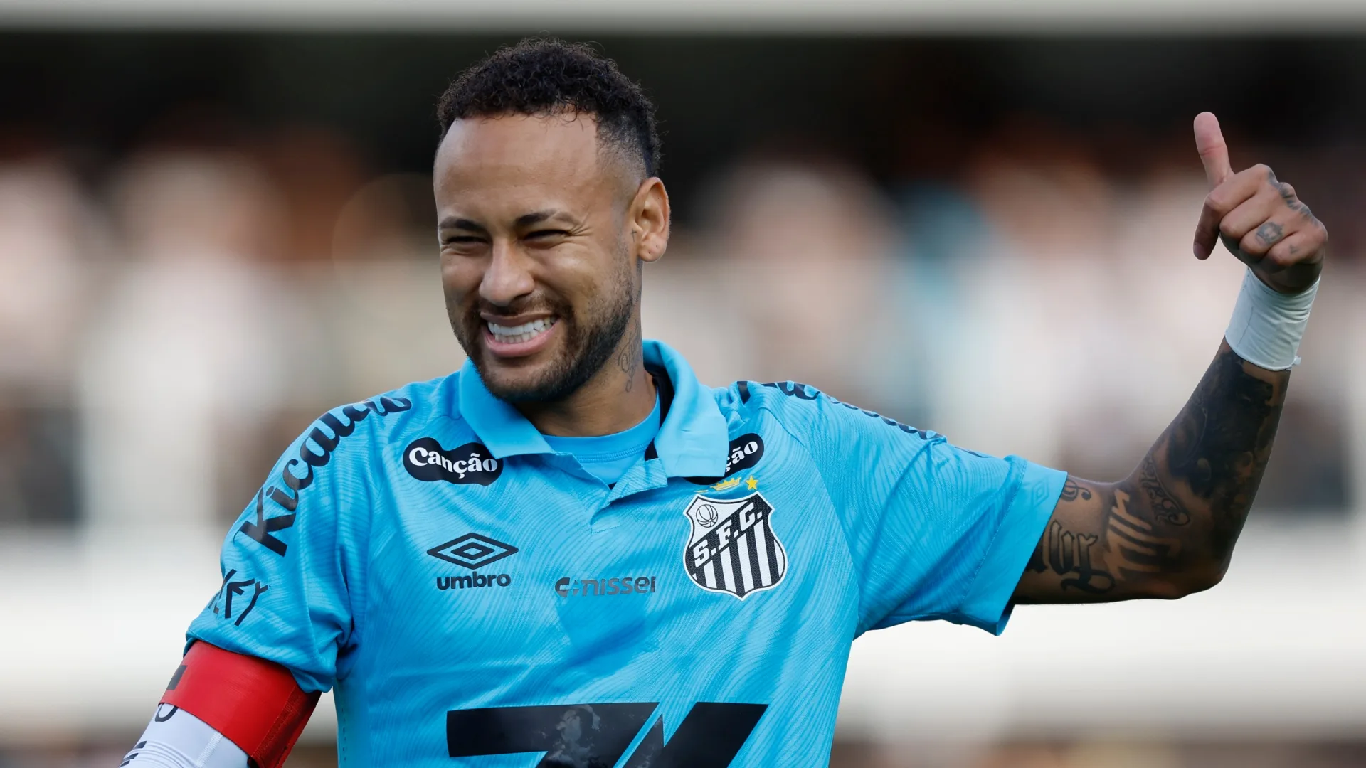 Neymar, Robinho Jr, Arão e Igor Vinicius: Santos pode ter novidades no time titular em recomeço do Brasileirão
