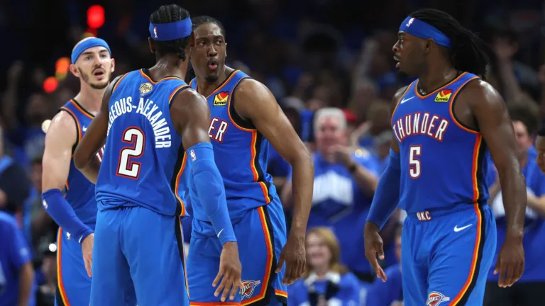 Thunder lidera favoritismo para a próxima temporada da NBA; Warriors e Lakers fecham o top-10