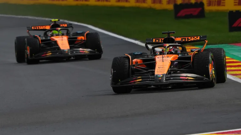 Piastri ultrapassa Norris e vence corrida principal do GP da Bélgica na Fórmula 1; Bortoleto é 9° e Hamilton escala grid