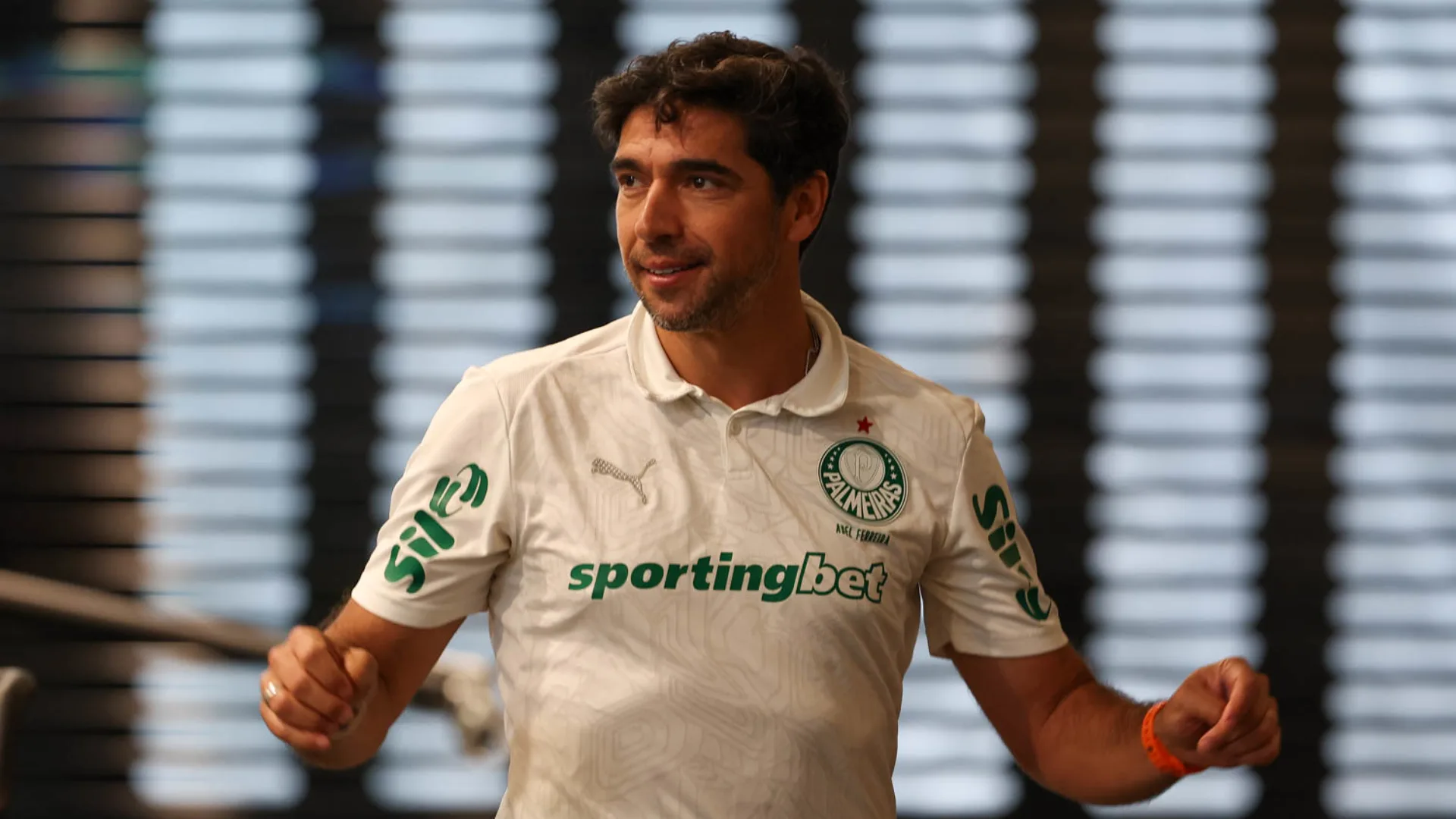 Bernardo Ramos critica escalações de Abel Ferreira no Palmeiras: “Mais sorte do que juízo”