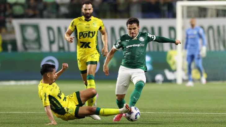 Palmeiras empata com Mirassol por 1 a 1 em casa no Brasileirão e torcedores criticam Abel Ferreira