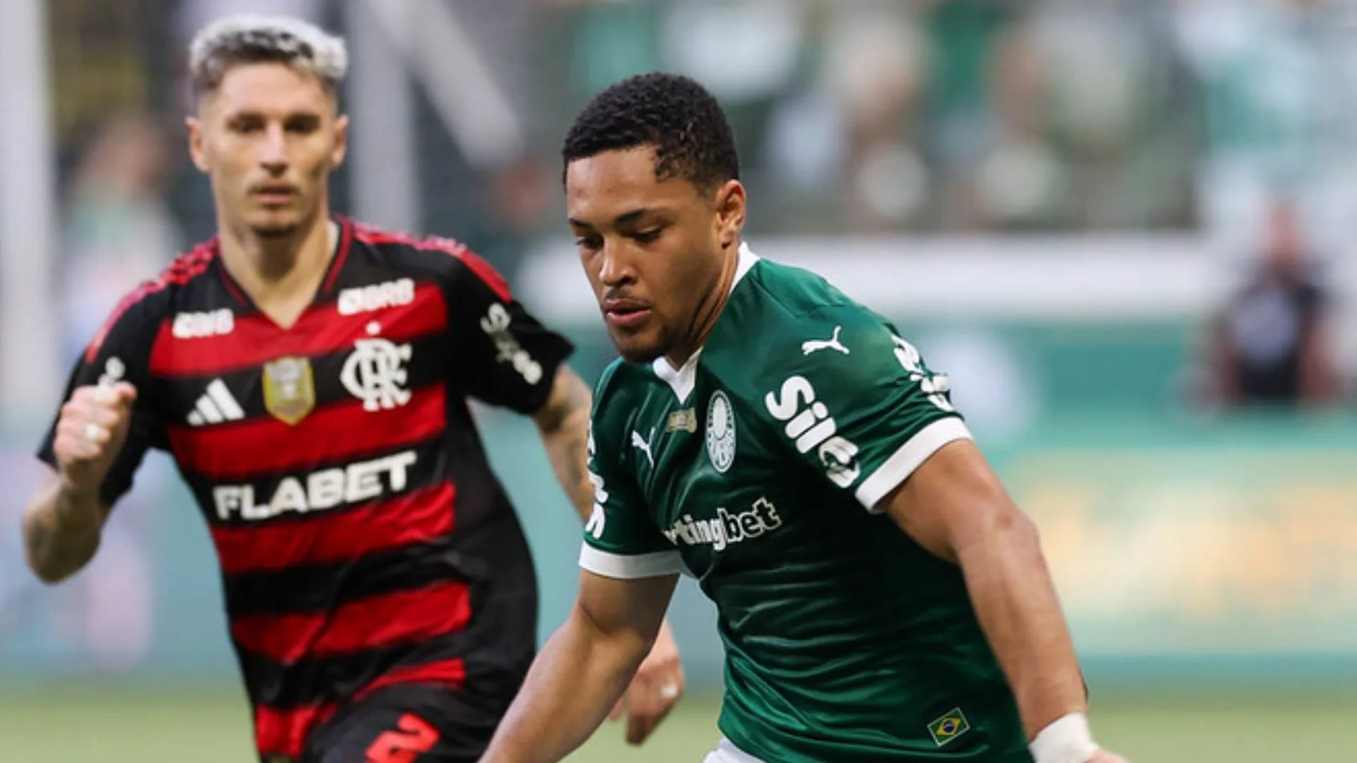 Craque Neto vê Flamengo e Palmeiras absolutos no futebol brasileiro hoje: “Favoritos na Libertadores e Brasileirão”