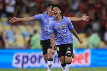 Patrick Mercado vira destaque em Independiente del Valle x Vasco e torcida do Flamengo avisa: “Abre o olho, Boto”