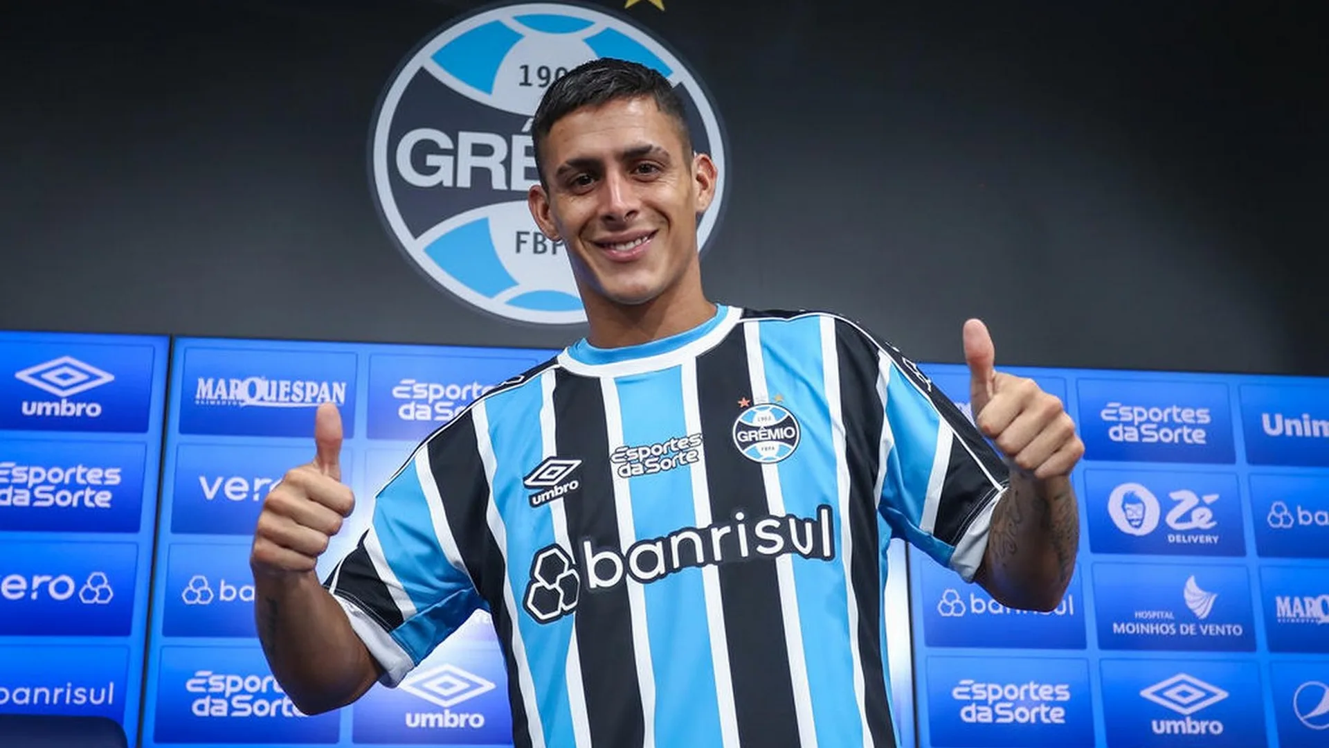 Torcedores do Grêmio festejam possível interesse do Racing em Pavón: “Levo ele até Avellaneda”