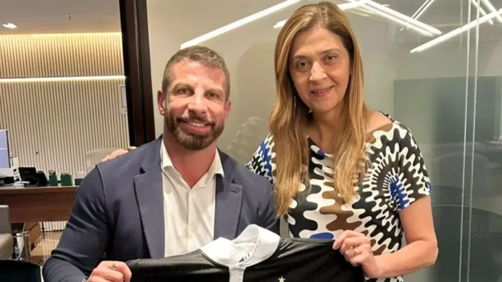 Pedrinho, em registro ao lado de Leila Pereira