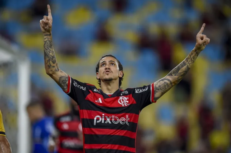 Pilhado elogia atitude de Pedro em se reunir com colegas do Flamengo: “Para que tenha clima”