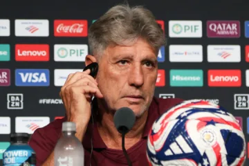Renato Gaúcho alfineta imprensa ao cobrar reconhecimento por campanha com o Fluminense: “Gosta de valorizar um gringo”