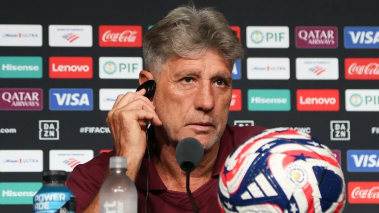 Renato Gaúcho alfineta imprensa ao cobrar reconhecimento por campanha com o Fluminense: “Gosta de valorizar um gringo”