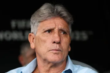 Técnico do Al Hilal, Simone Inzaghi tem salário nove vezes maior que Renato Gaúcho no Fluminense