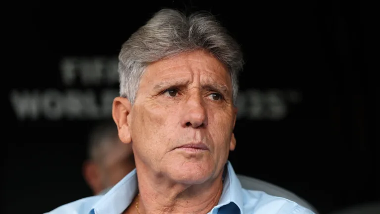 Técnico do Al Hilal, Simone Inzaghi tem salário nove vezes maior que Renato Gaúcho no Fluminense