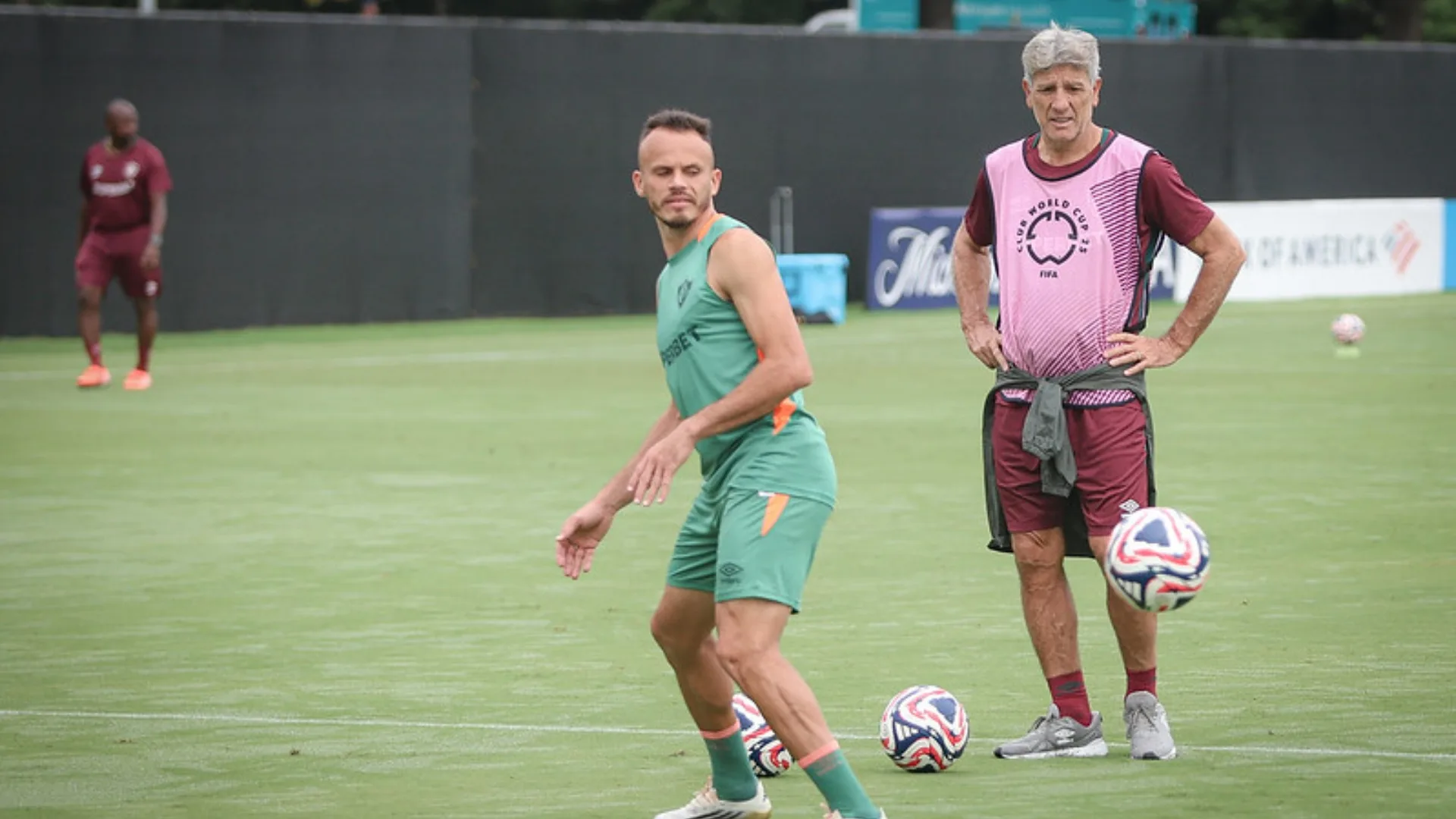 Fluminense tem Renê suspenso e muda time titular contra o Al-Hilal pelo Mundial de Clubes