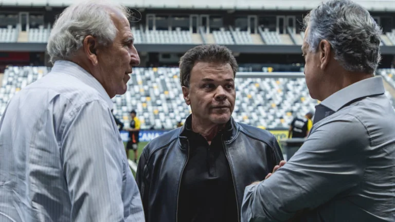 Atlético-MG deve próximo de R$ 2 bilhões e Rodrigo Capelo avalia: “Dívida bancária é muito alta, o que é grave”