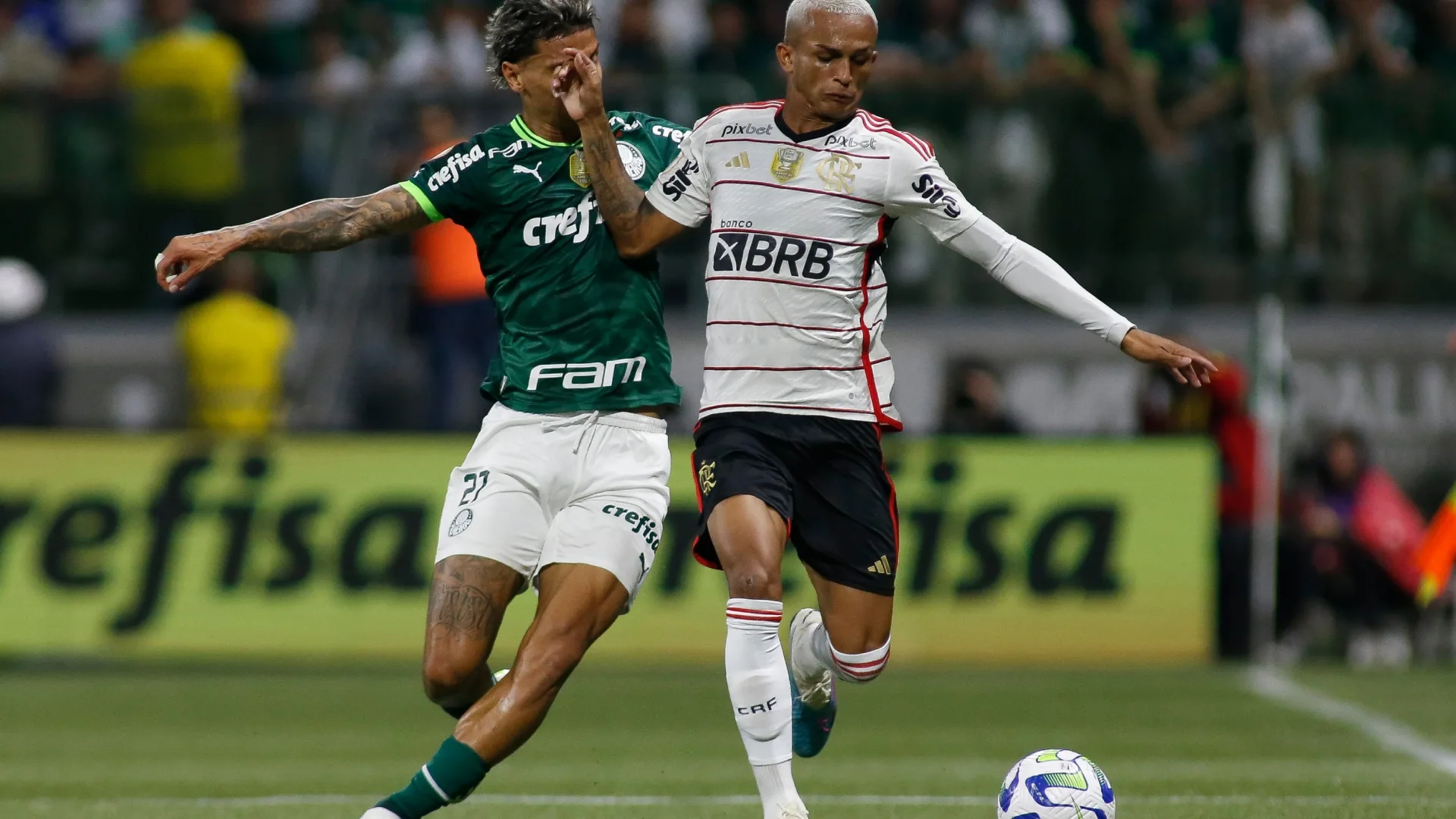 Wesley no Flamengo e Richard Ríos no Palmeiras: Brasileirão tem quatro negociações travadas