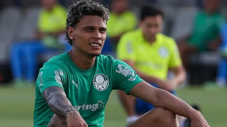 André Hernan responde se Richard Ríos pode sair após o Mundial de Clubes: “Palmeiras tá muito tranquilo”