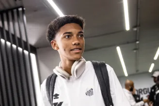Robinho Jr atacante do Santos