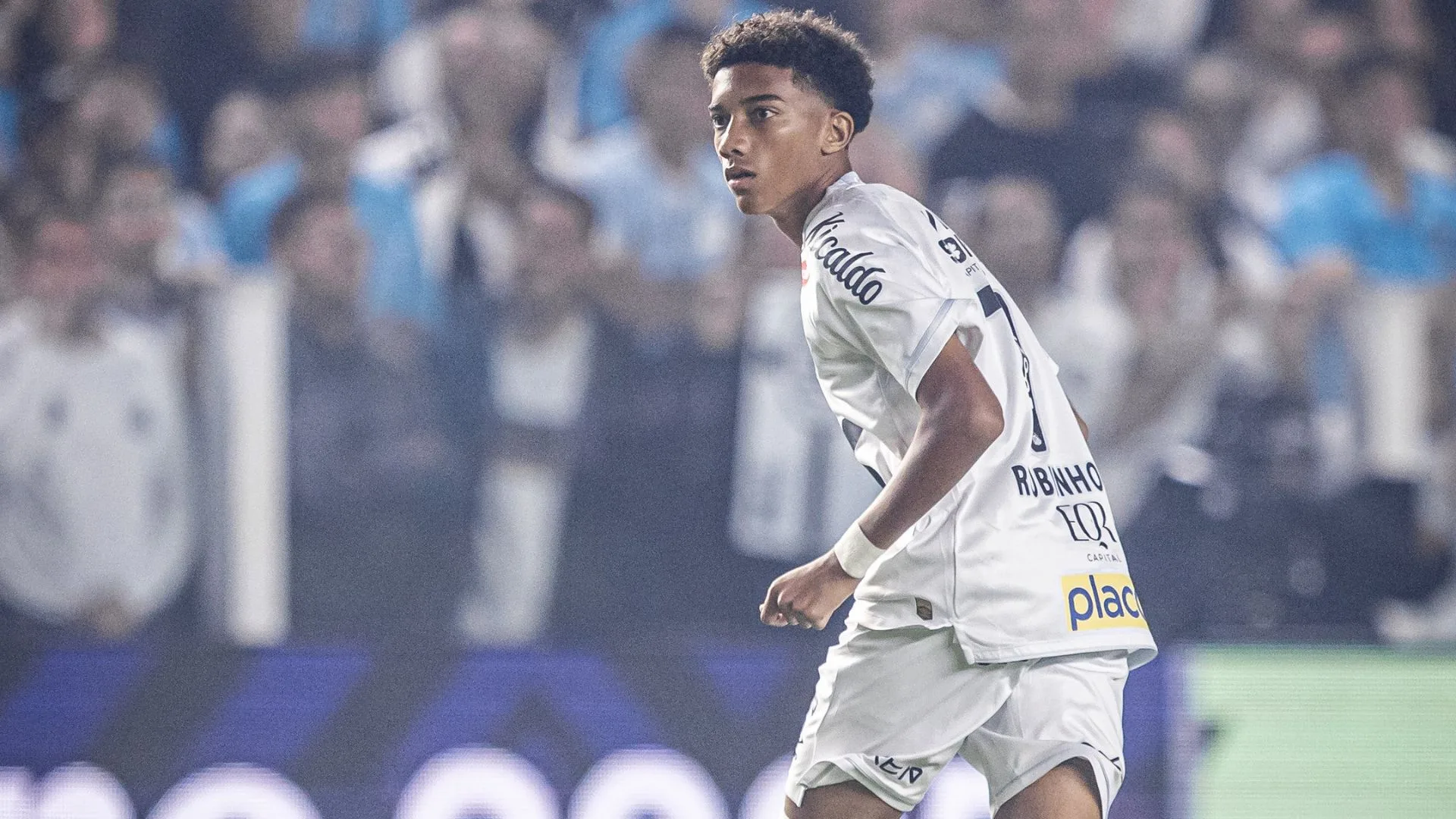 Robinho Jr provoca o Corinthians e torcedores do Santos se animam: “Que venha o próximo clássico”