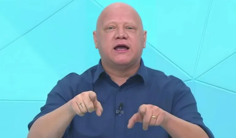 Ronaldo abandona estúdio na comparação entre Hugo Souza e Cássio antes de Corinthians x Cruzeiro: “Advogado pediu para não falar”