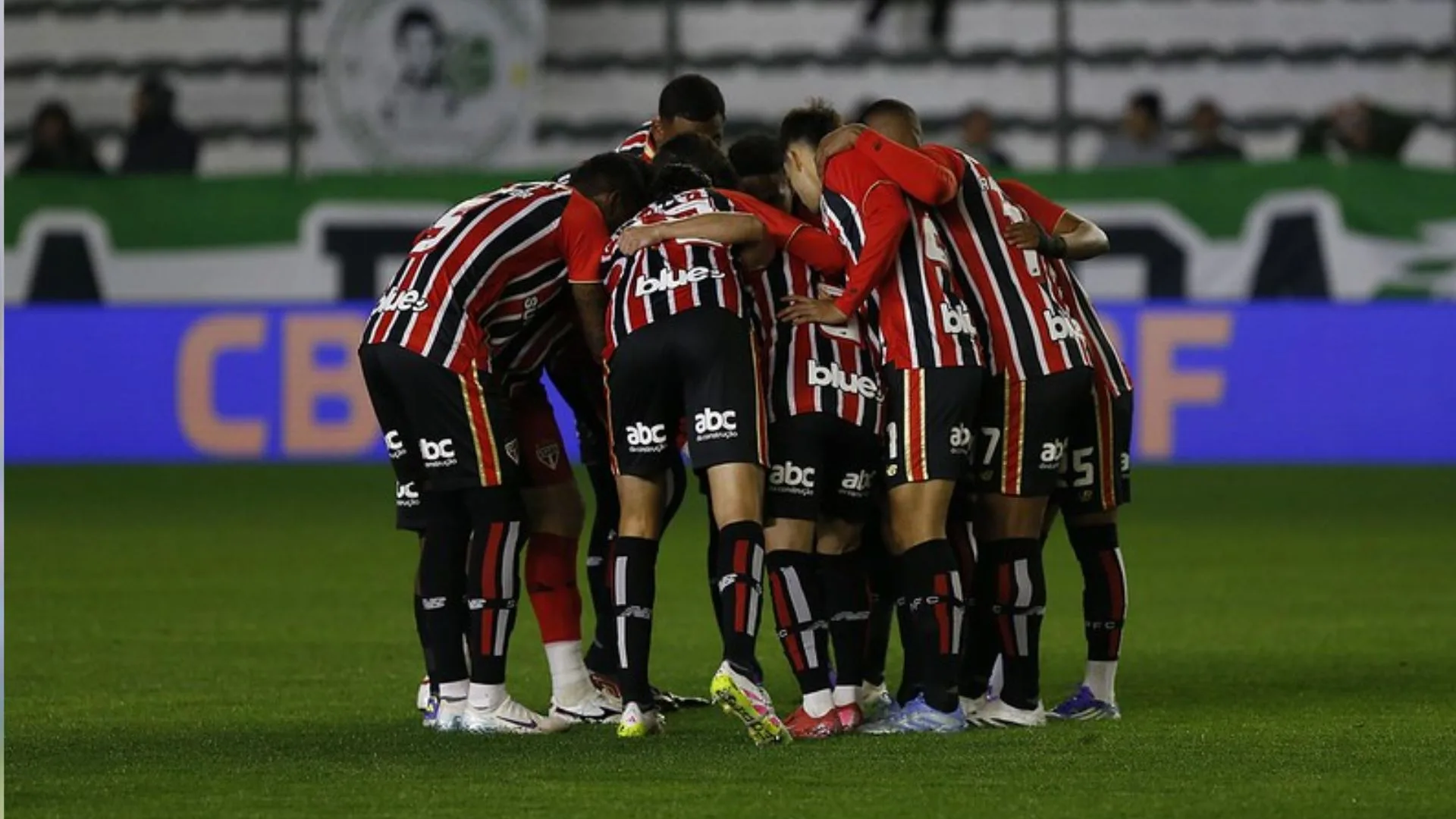 Flavio Prado descarta possibilidade do São Paulo virar “potência” no Brasileirão: “Não tira o risco de rebaixamento”