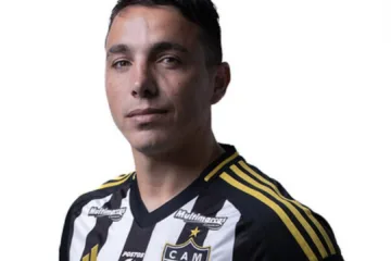 Saravia segue negociando renovação com Atlético-MG e Lucas Tanaka atualiza situação: “Quer dois anos de contrato” 