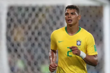 Dedé manifesta apoio ao retorno de Thiago Silva, do Fluminense, à seleção brasileira: “Nunca deveria ter saído” 