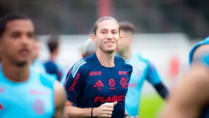 Facincani aponta “mentira” do Flamengo dizer que prioridade é ganhar o Brasileirão: “Objetivo maior é a Libertadores”