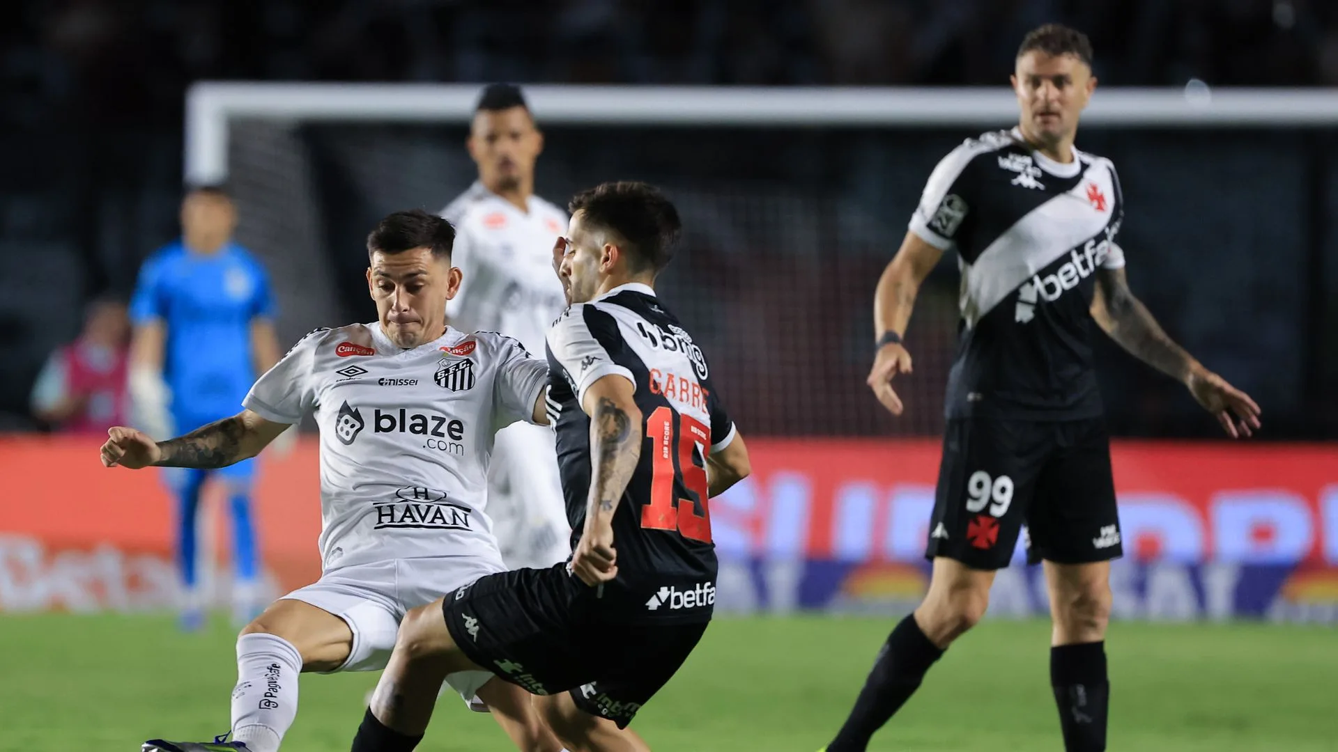 Sormani aponta vantagem do Vasco contra o Santos na briga contra o rebaixamento: “Não joga bem fora”